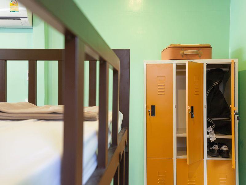 Samsen 360 Hostel Bangkok Exterior foto