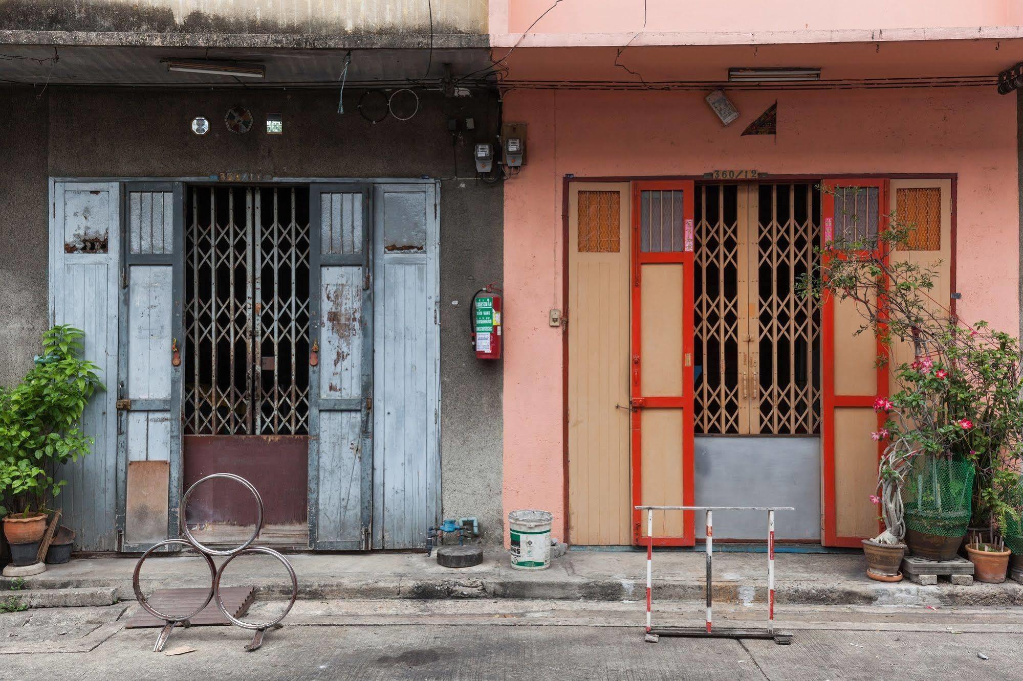 Samsen 360 Hostel Bangkok Exterior foto